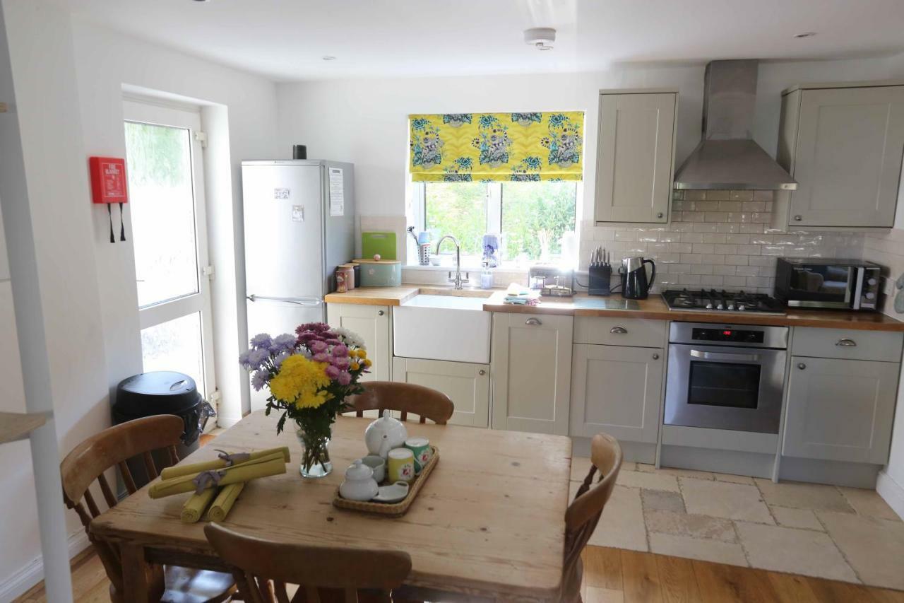 4A Dolphin Close Apartamento Lyme Regis Exterior foto